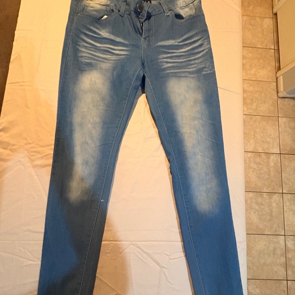 Skinny jeans - Picture 1 of 2